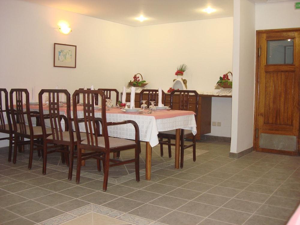 Le Grand Hotels Des Thermes Mezraia Екстериор снимка