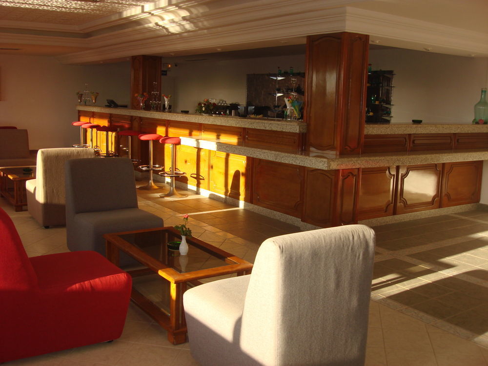 Le Grand Hotels Des Thermes Mezraia Екстериор снимка