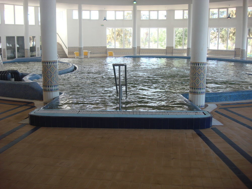 Le Grand Hotels Des Thermes Mezraia Екстериор снимка